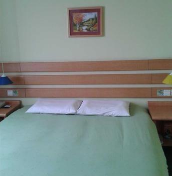 Home Inn Chongming Island West Road - Tsingtao Qingdao Eksteriør billede